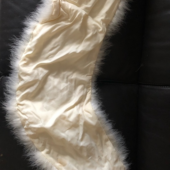 Vintage real feather shrug/wrap - Picture 2 of 6